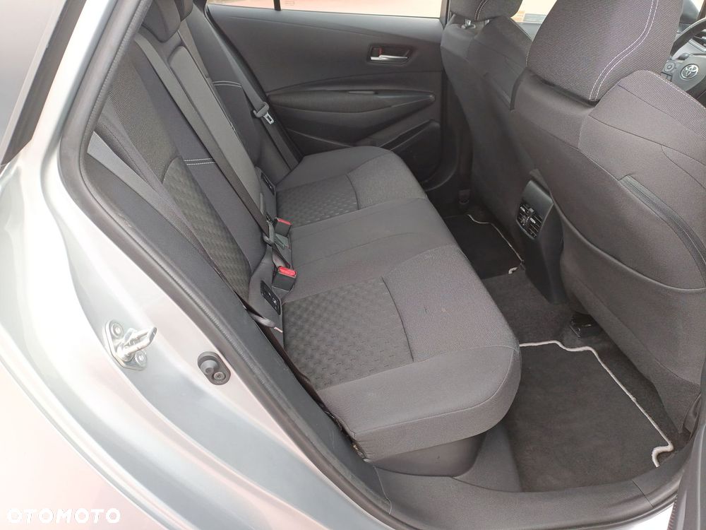 Toyota Corolla 1.8 Hybrid Comfort - 13