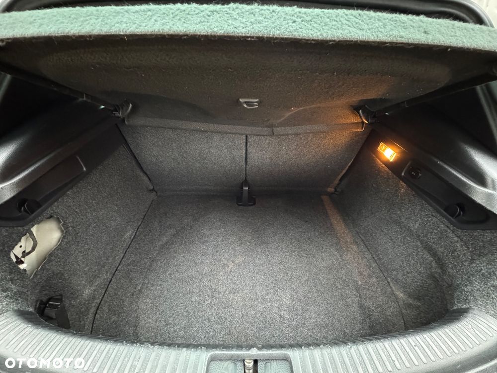 Volkswagen Scirocco - 17