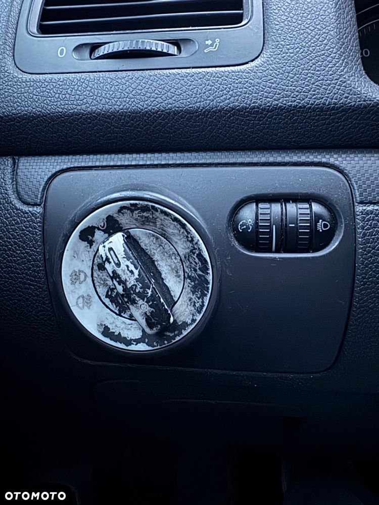 Volkswagen Golf V 2.0 TDI Trendline - 12