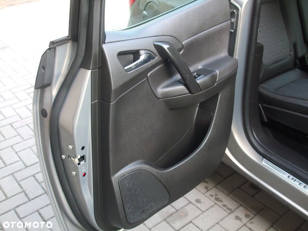 Opel Meriva 1.4 Design Edition - 34