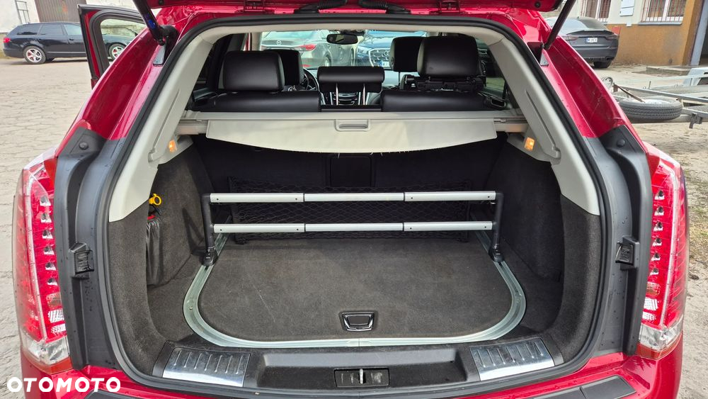 Cadillac SRX - 23