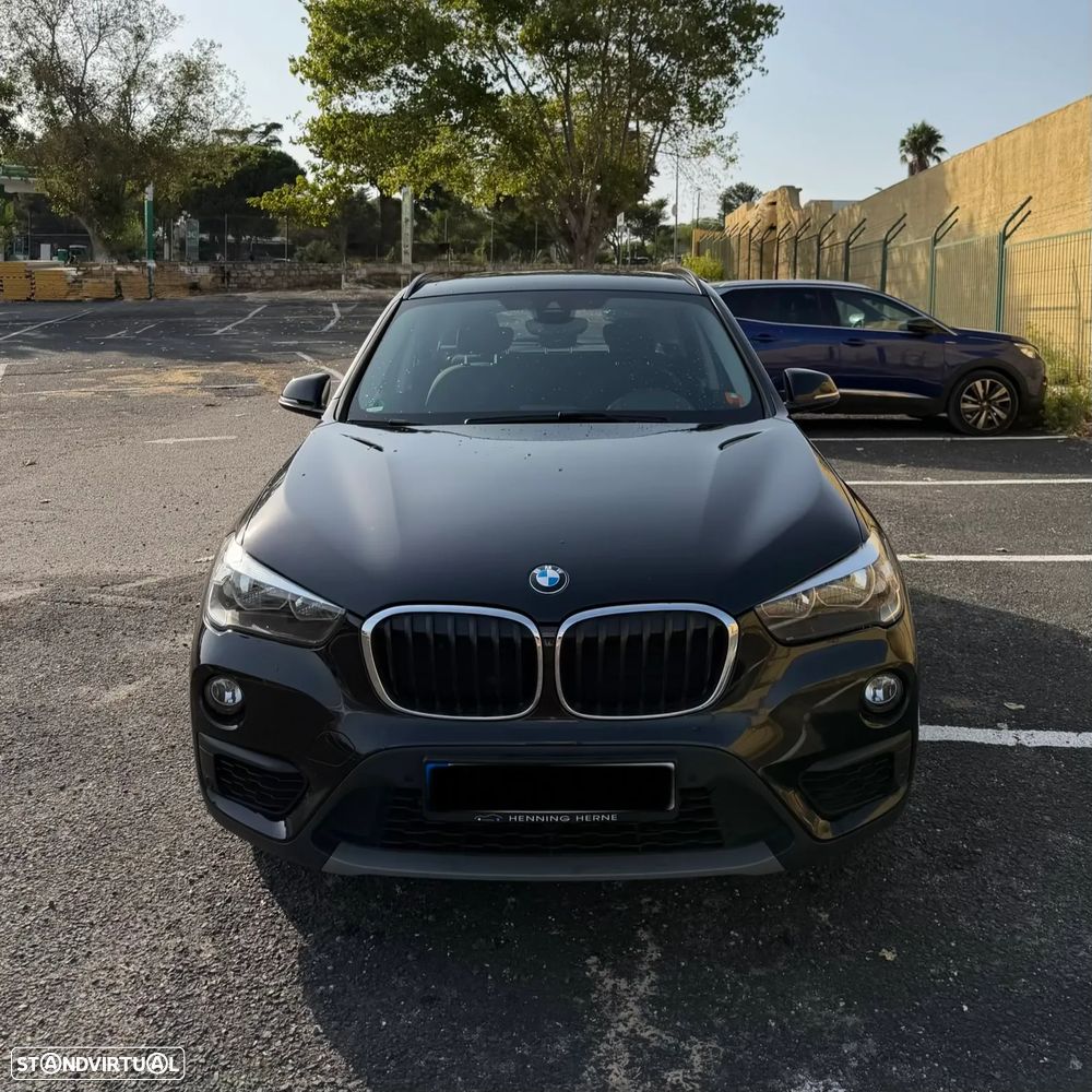 BMW X1 sDrive18i Advantage - 1