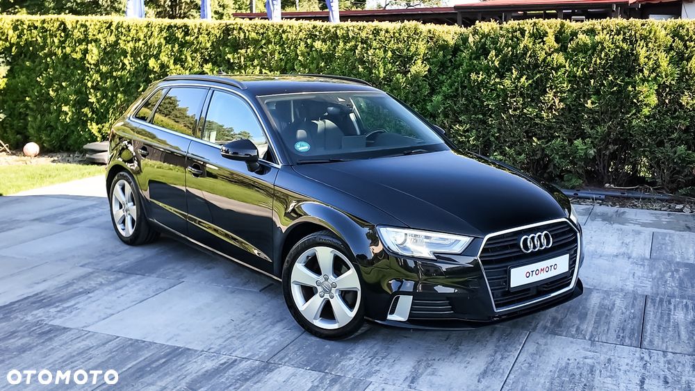 Audi A3 Sportback - 1
