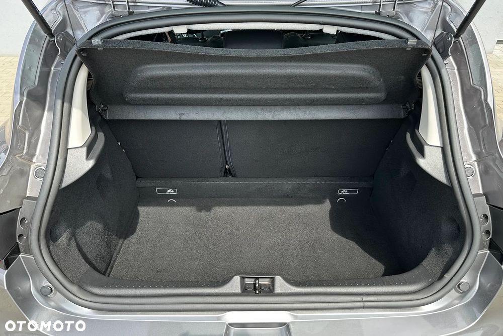 Renault Clio 0.9 Energy TCe Limited - 32