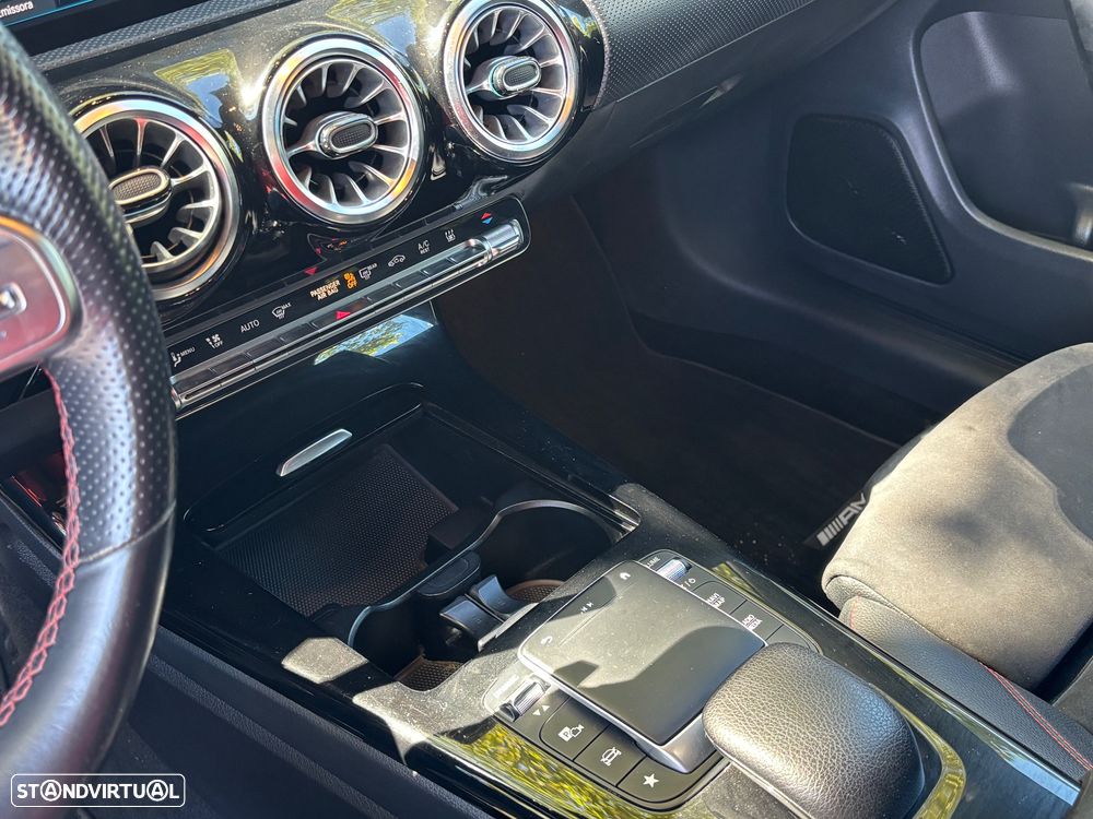 Mercedes-Benz CLA 250 e Shooting Brake AMG Line - 20