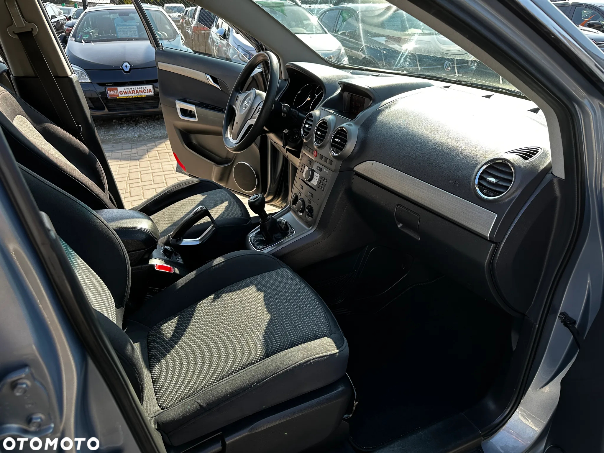 Opel Antara - 21