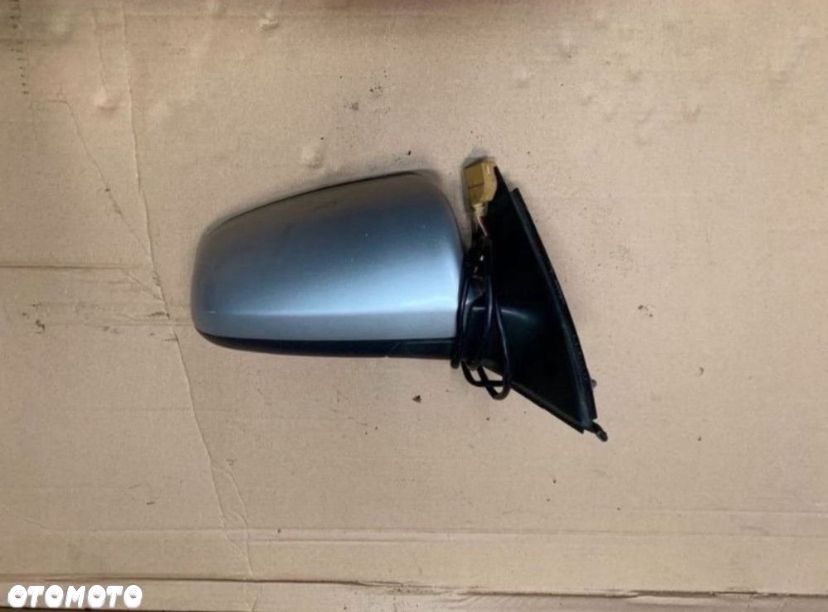 Lusterko zewnętrzne prawe audi a4 b6