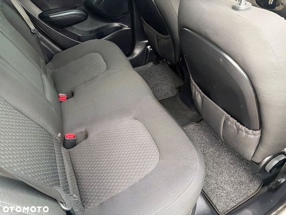 Hyundai ix35 1.6 GDI Comfort 2WD - 11