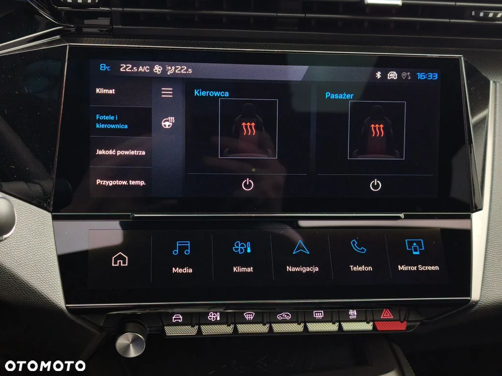 Peugeot 408 1.6 Plug-In Hybrid 225 GT Exclusive e-DCS7 - 29