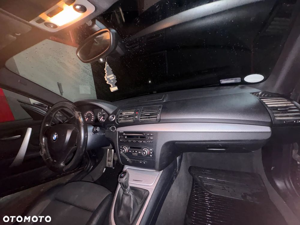 BMW Seria 1 118i - 8