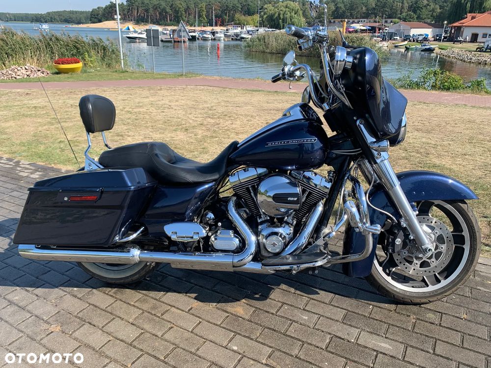 Harley-Davidson Touring Street Glide - 10