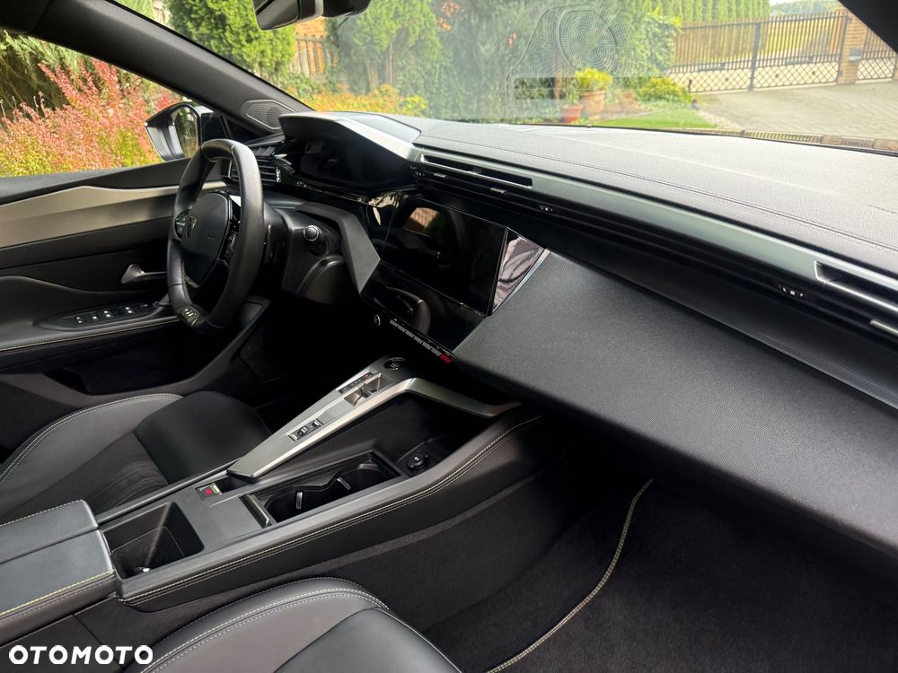 Peugeot 408 1.2 PureTech GT S&S EAT8 - 31
