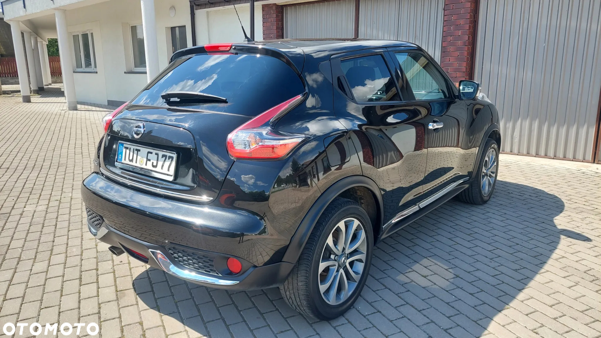 Nissan Juke 1.6 DIG-T Tekna 4WD Xtronic EU6 - 22