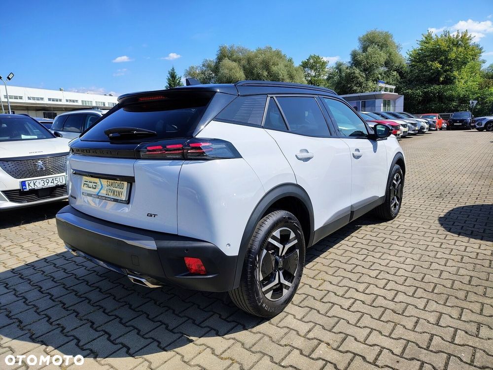 Peugeot 2008 - 4