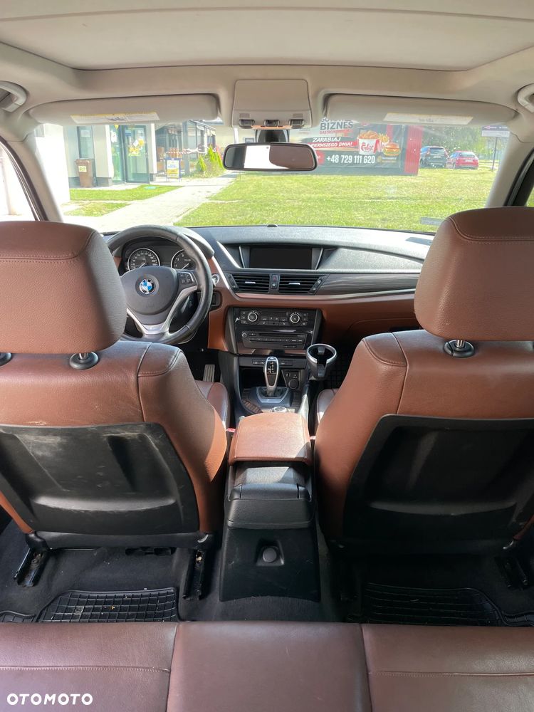 BMW X1 xDrive28i xLine - 13