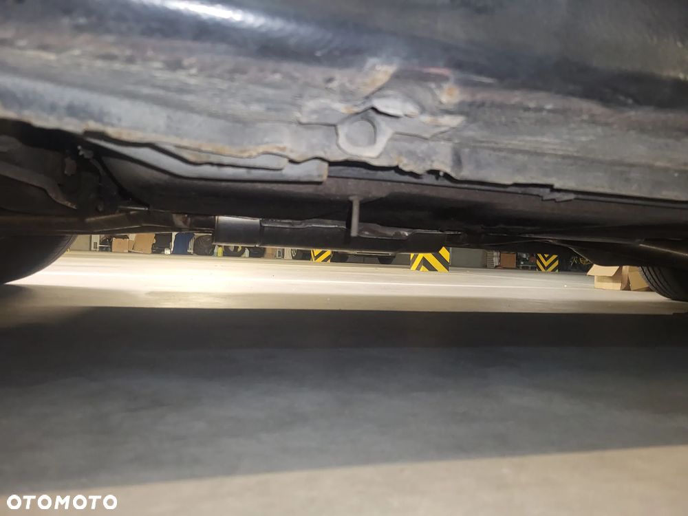BMW Seria 5 - 18