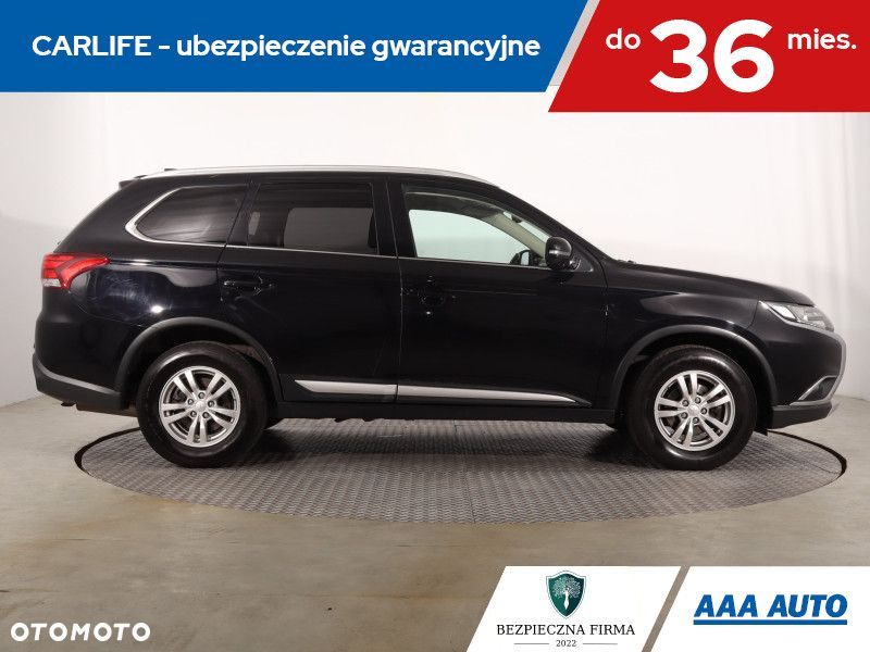 Mitsubishi Outlander - 8