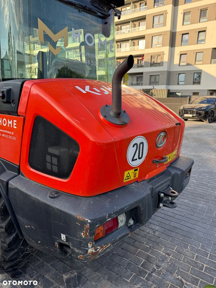 Kubota R082 - 3