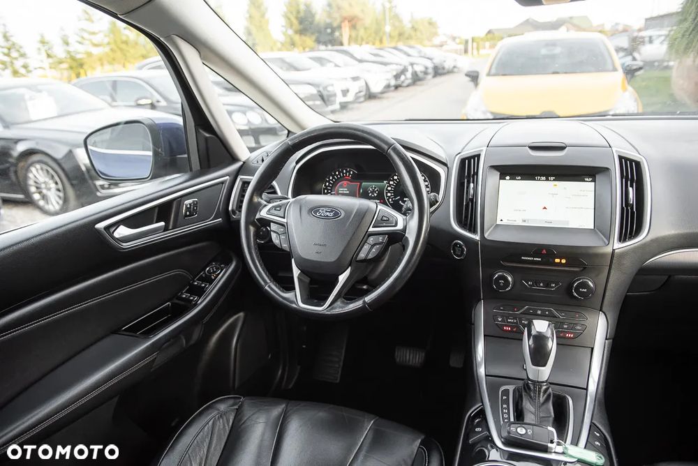 Ford S-Max 2.0 TDCi 4WD Titanium PowerShift - 16