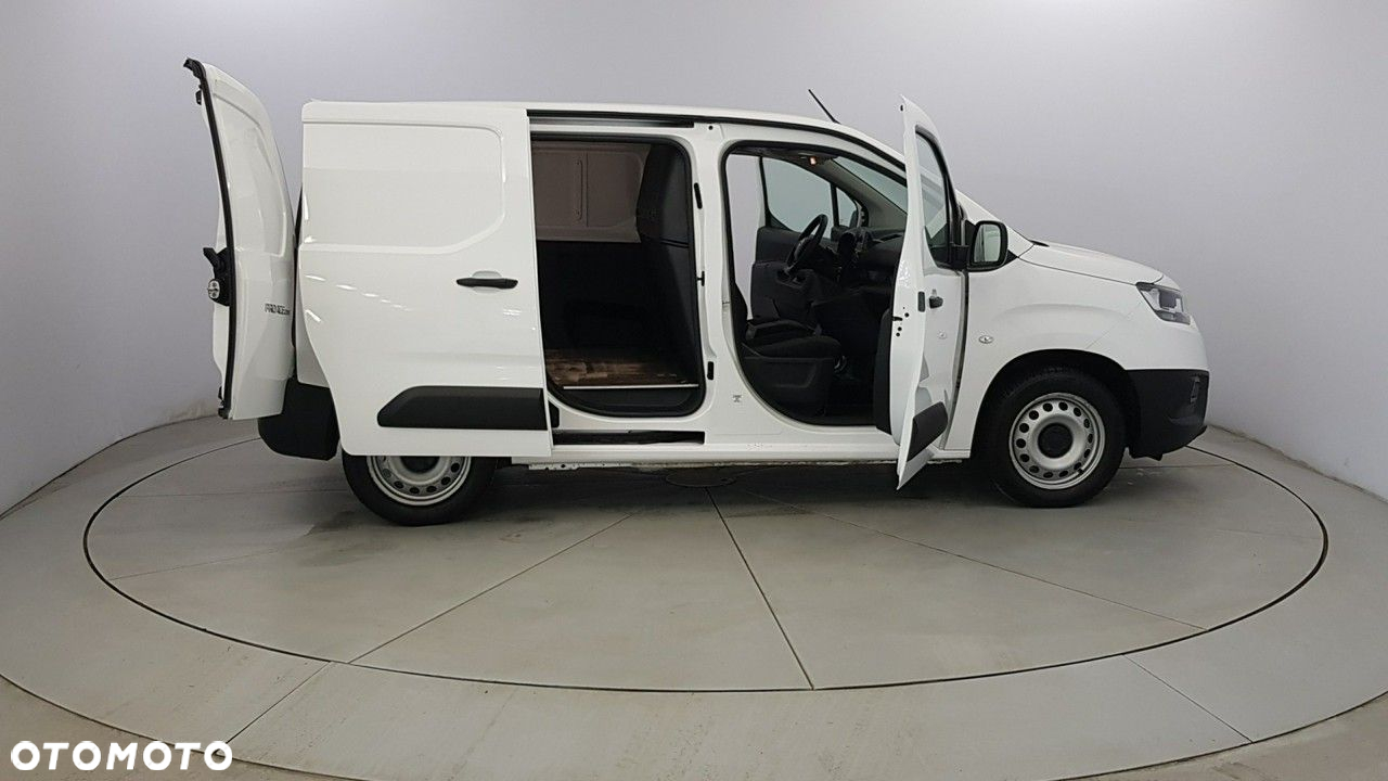 Toyota Proace City - 14