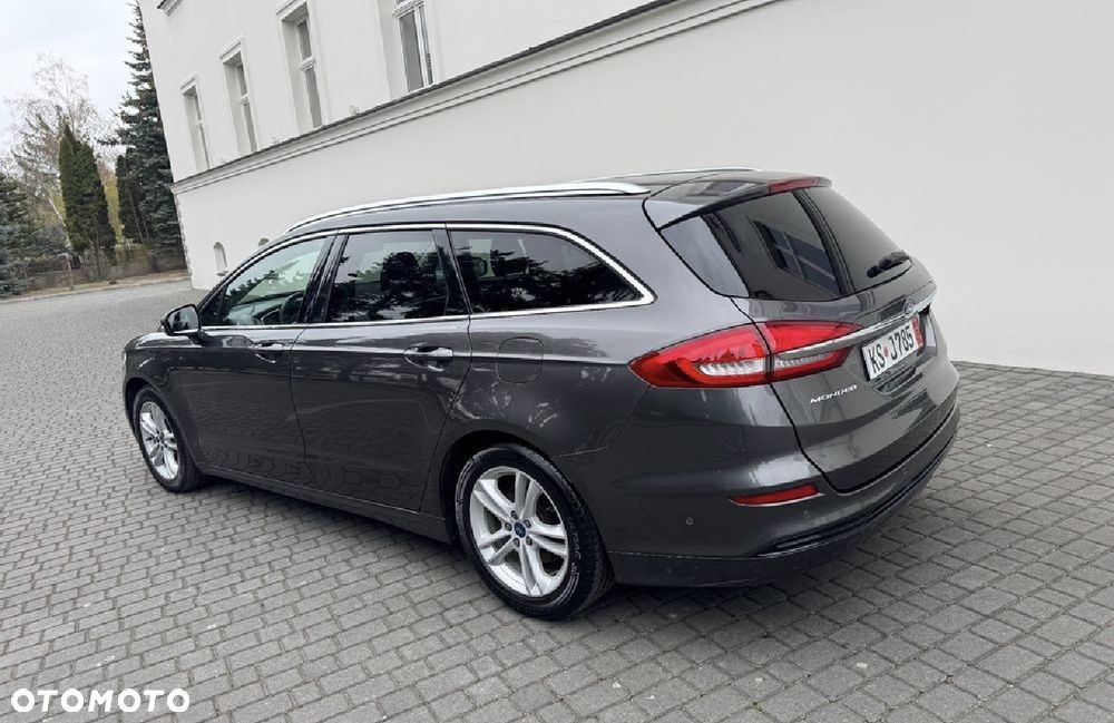 Ford Mondeo 2.0 EcoBlue Titanium - 12