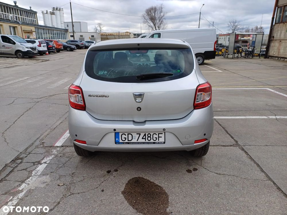 Dacia Sandero 1.2 16V Ambiance - 4
