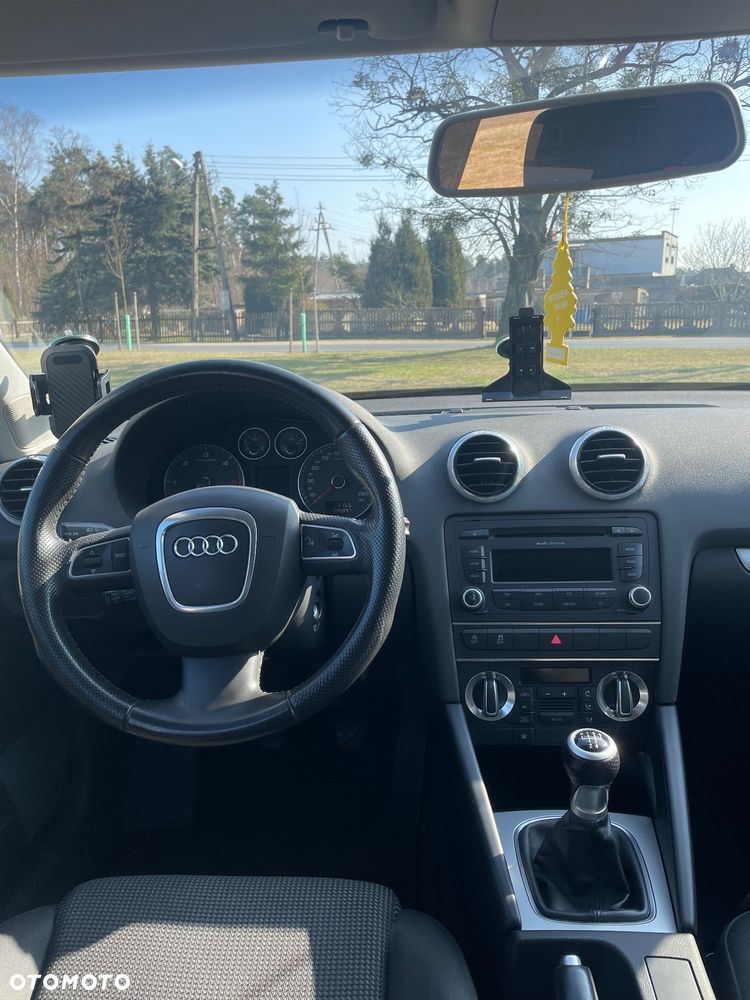 Audi A3 Sportback 1.6 TDI DPF Ambition - 6