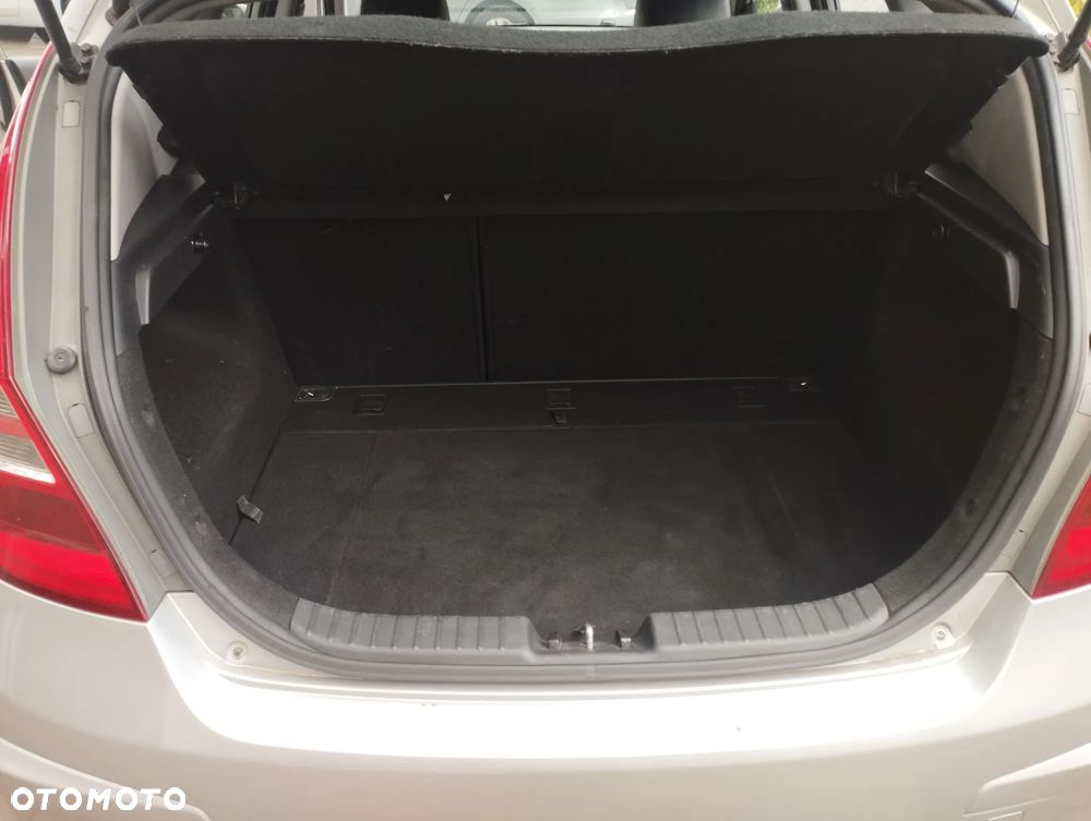 Hyundai i30 1.6 CRDi Edition Plus - 10