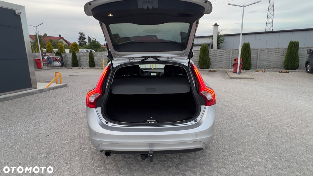 Volvo V60 D3 Geartronic Linje Svart - 21