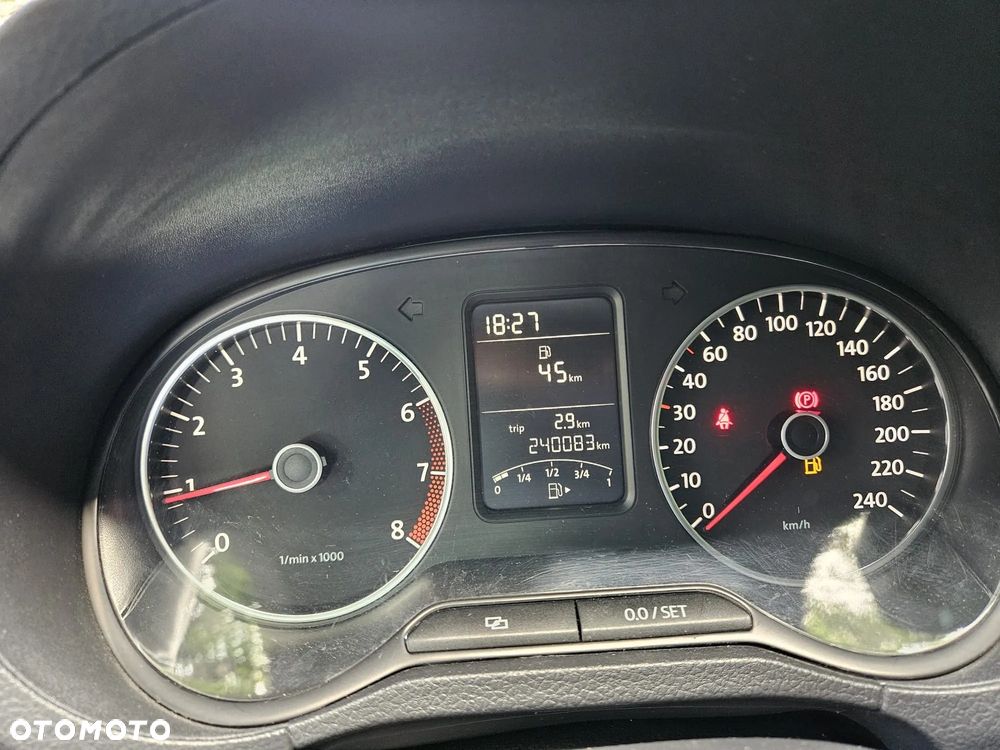 Volkswagen Polo - 27