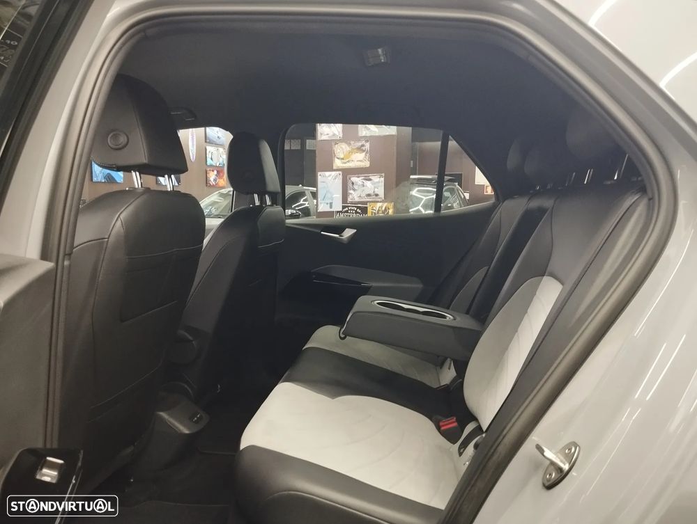 Volkswagen ID.3 Pro Confort — fotografia 14