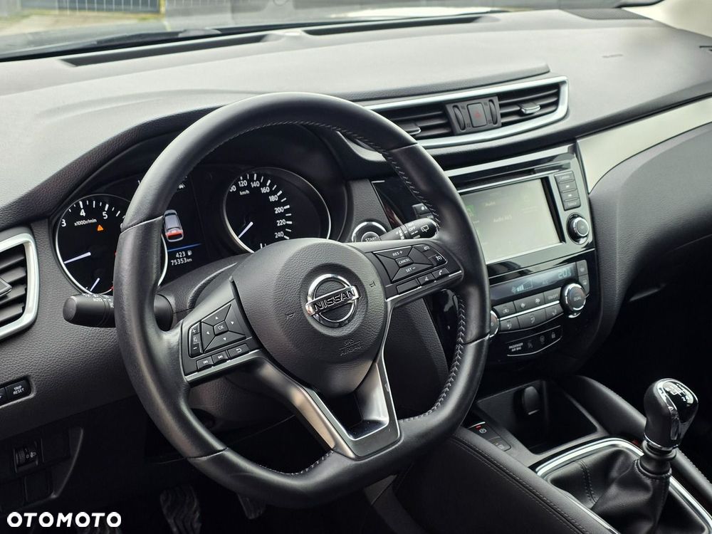 Nissan Qashqai - 15