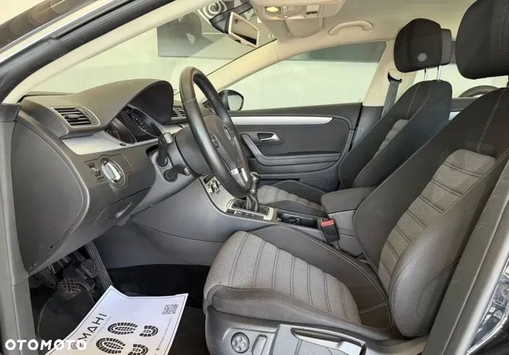 Volkswagen CC 2.0 TDI BlueMotion Technology - 24