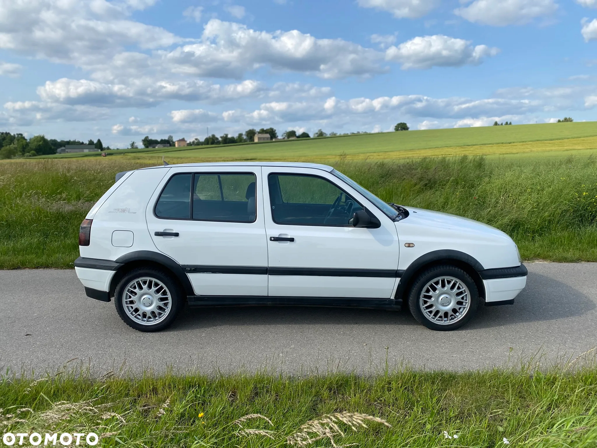 Volkswagen Golf 1.8 GT Special - 8