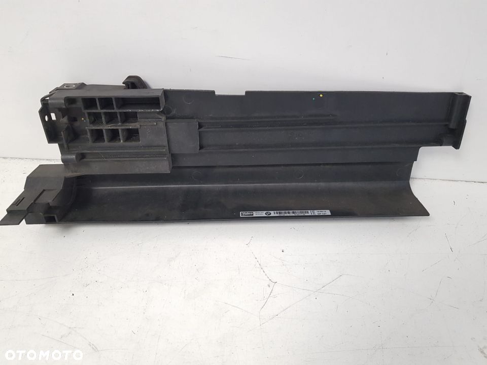 BMW 5 F10 F11 MOCOWANIE PANEL BOCZNY CHŁODNICY 7618771