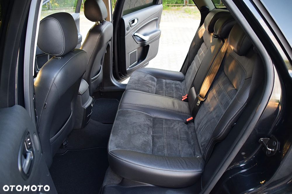 Ford Mondeo 2.0 TDCi Business Edition - 26