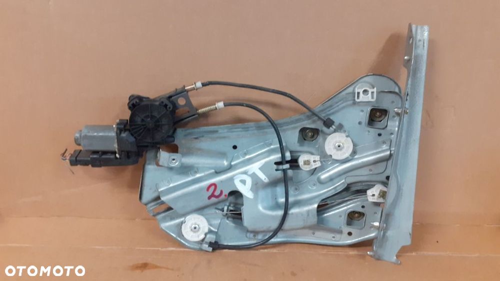 #PODNOŚNIK SZYBY PRAWY TYŁ RENAULT MEGANE II nr D099043 - 1