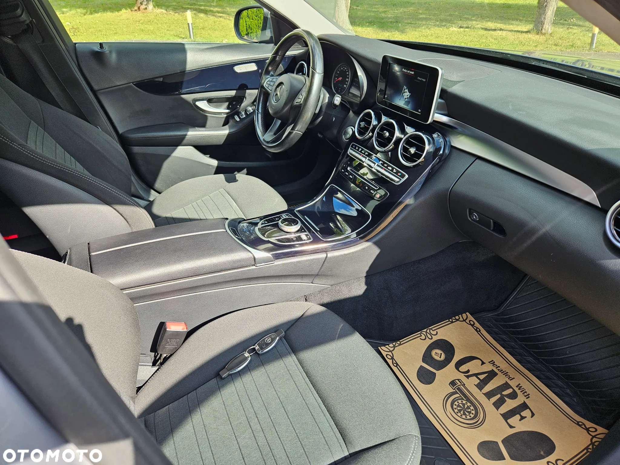 Mercedes-Benz Klasa C 200 4-Matic 9G-TRONIC - 7