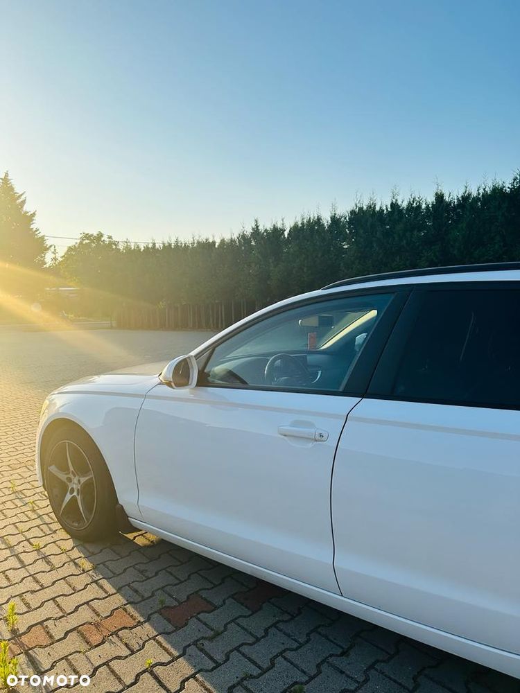 Audi A6 Avant 2013 photo 3