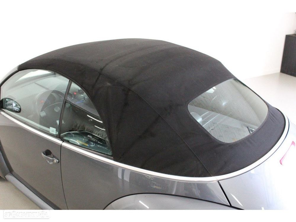 VW New Beetle Cabriolet 1.6 United - 6
