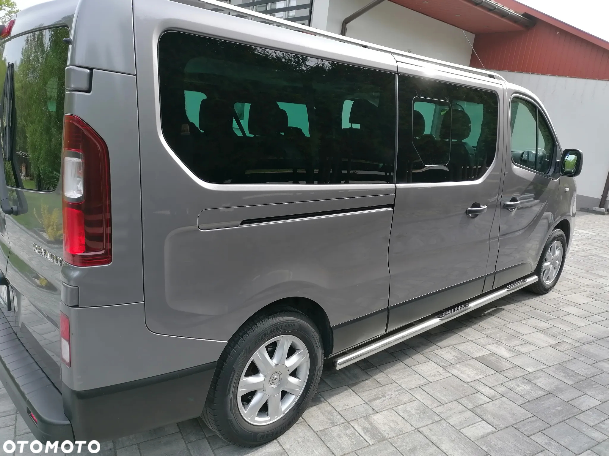 Renault Trafic Grand SpaceClass 2.0 dCi - 24
