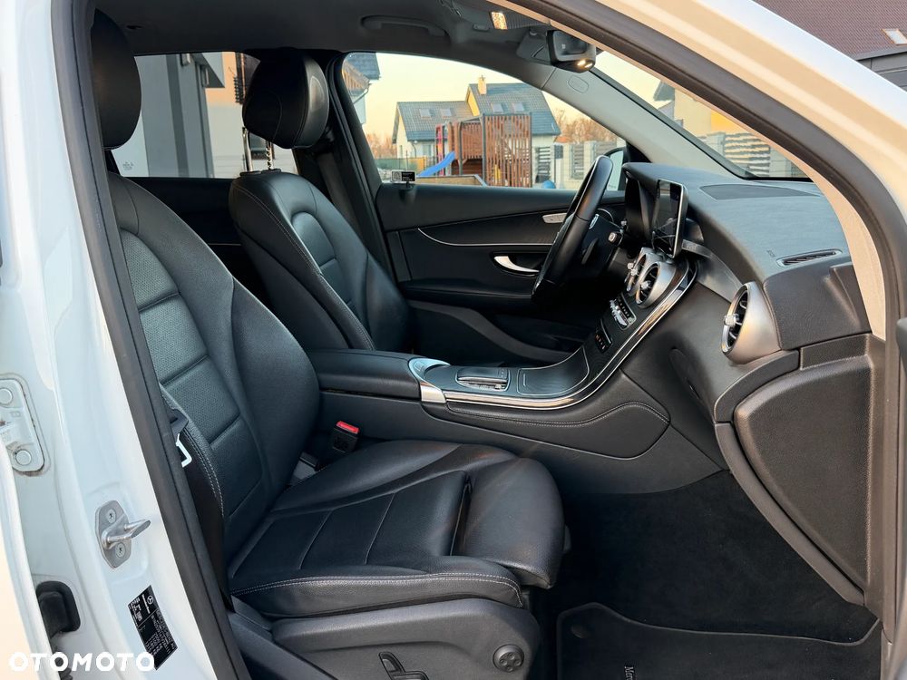 Mercedes-Benz GLC 200 d 4-Matic Business Edition - 19