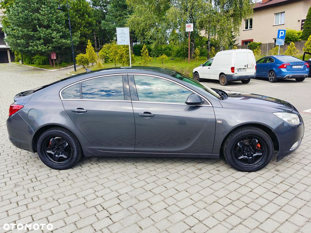 Opel Insignia 2.0 CDTI - 10