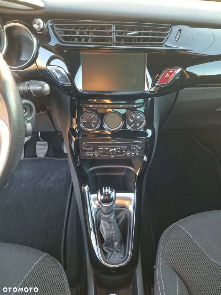 Citroën DS3 VTi 120 SoChic - 16