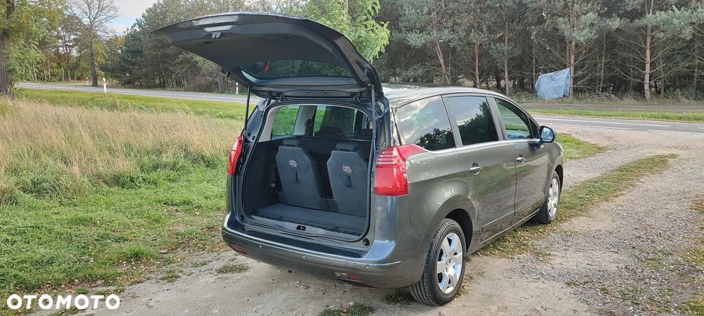 Peugeot 5008 2.0 HDi Allure 7os - 15