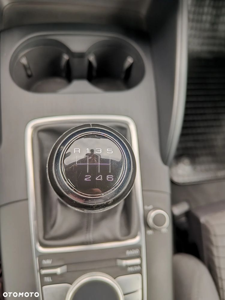 Audi A3 3-drzwiowe 1.4 TFSI S line Sportpaket - 9