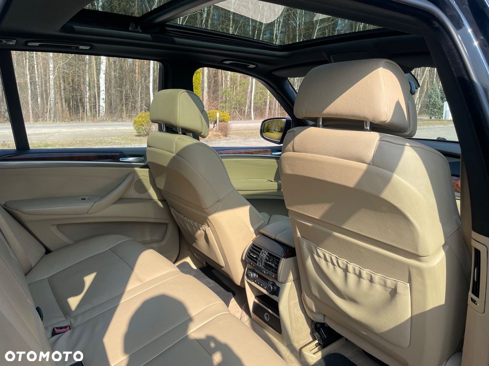 BMW X5 xDrive30d - 26