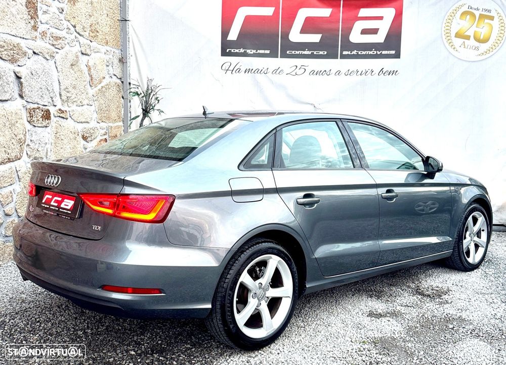 Audi A3 Limousine 1.6 TDI Advance Ultra - 23