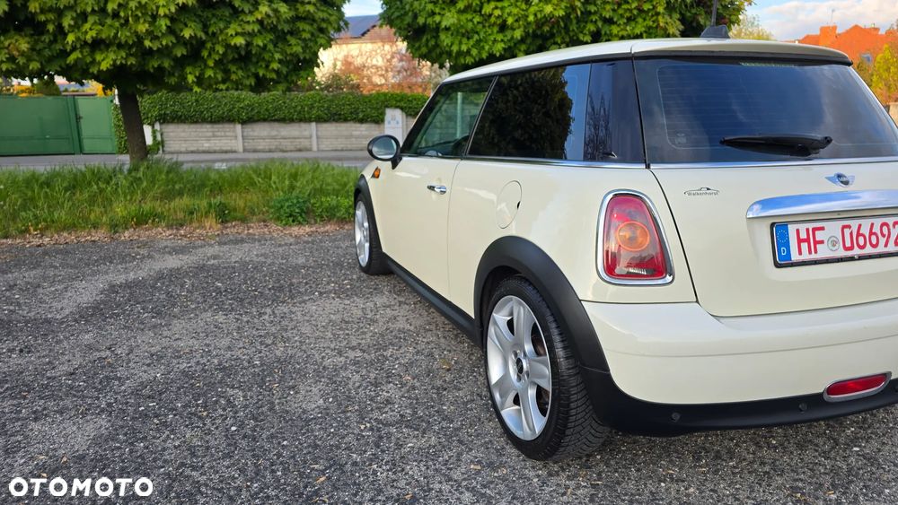 MINI ONE - 33