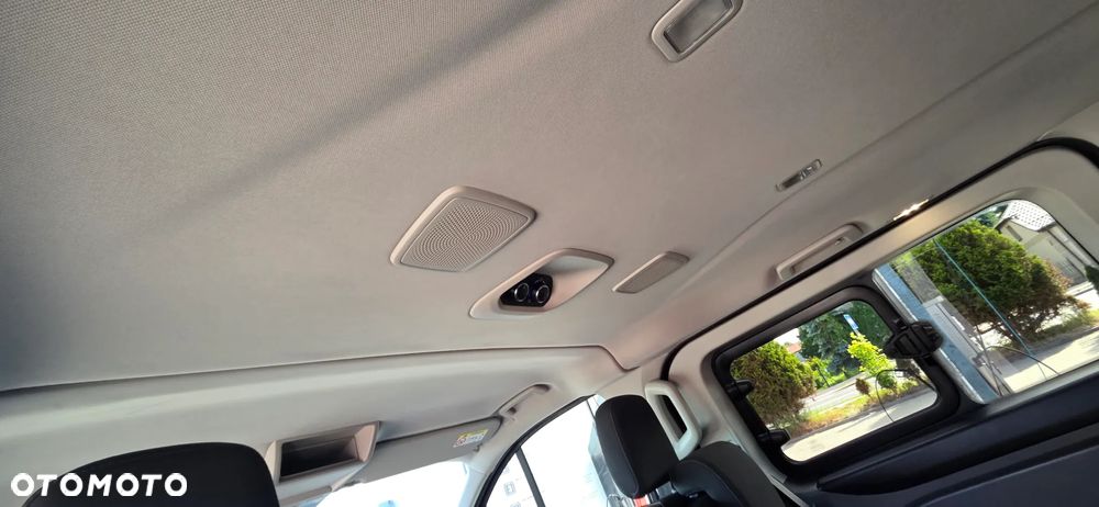 Ford Tourneo Custom 2.0 EcoBlue L1 Titanium - 34